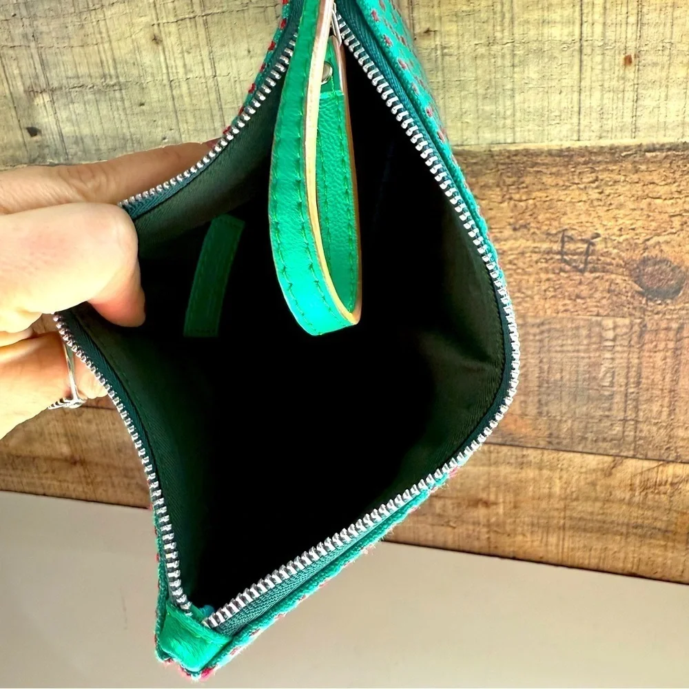 NWOT Lungsin Wristlet/Clutch Bag